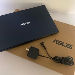 ASUS - Laptop - 128GB - Star Black